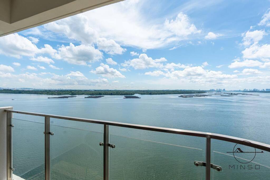 Apartemen Kingsbay A #seaview #woodenstyle #4pax *