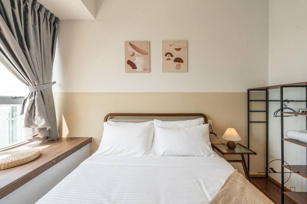 Kingsbay A #seaview #woodenstyle #4pax Johor Bahru